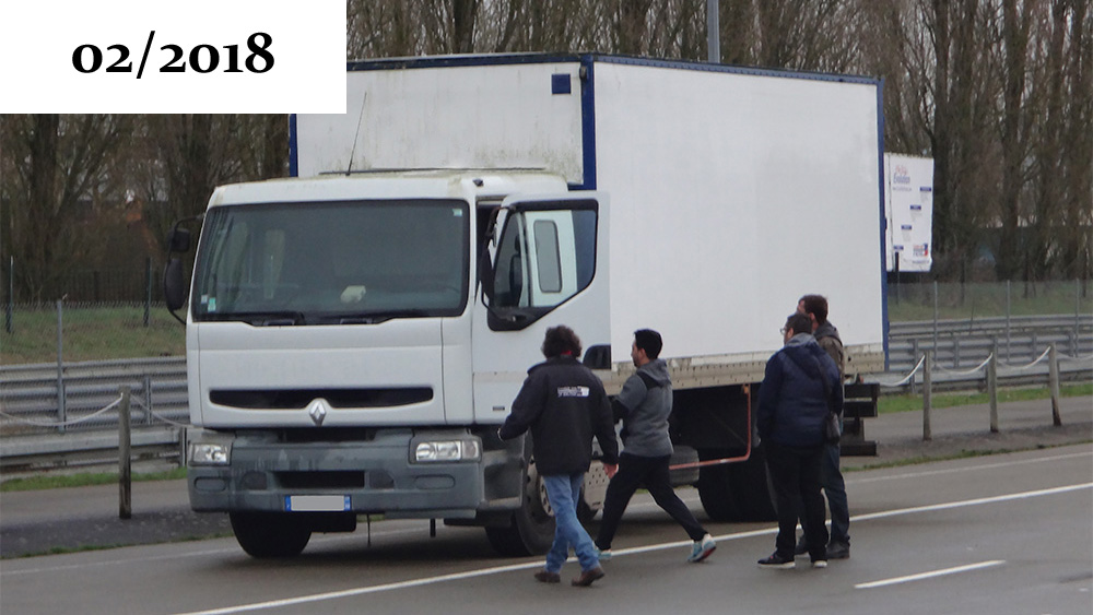 Stage Conduire Juste sur l'un de nos poids-lourd sur le circuit Jean-Pierre Beltoise